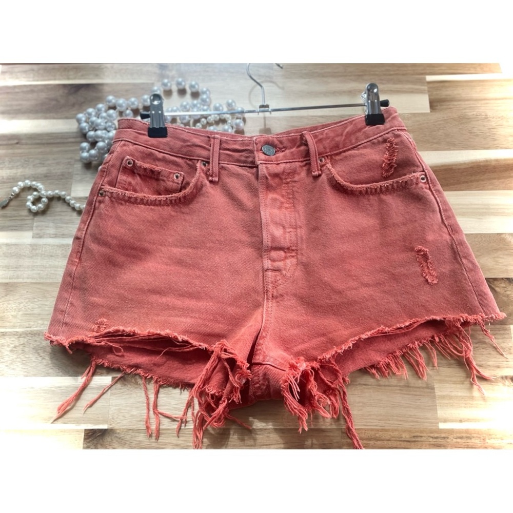 GRLFRND | 26 | Spice Market Cindy Cut Off Distressed Raw Hem Denim Shorts